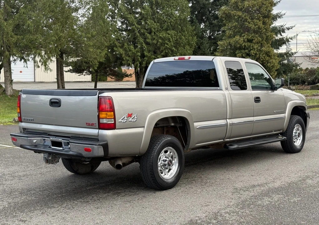 2001 GMC Sierra Heavy Duty 2nd Gen - Image 11 of 31