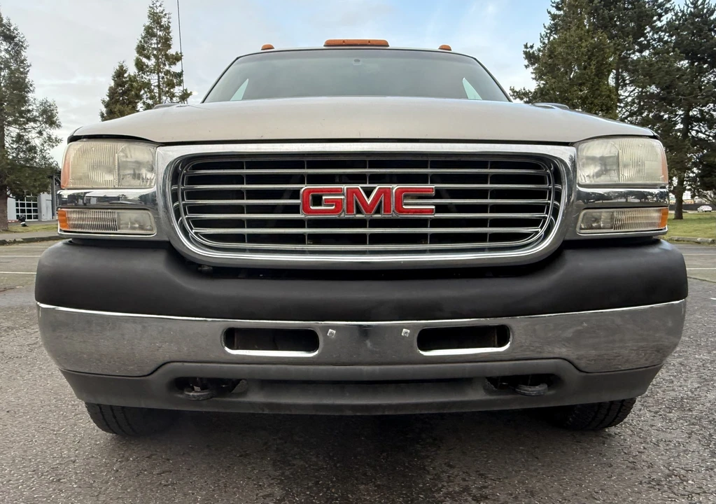 2001 GMC Sierra Heavy Duty 2nd Gen - Image 5 of 31