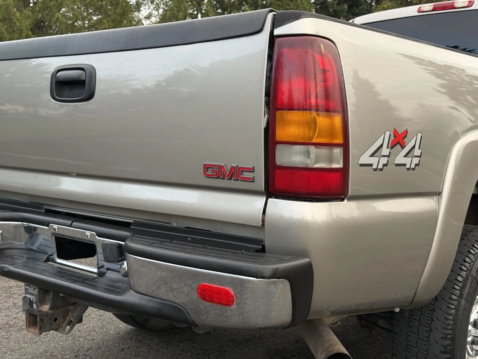 2001 GMC Sierra Heavy Duty 2nd Gen - Image 31 of 31