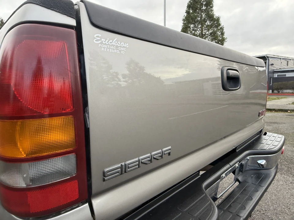 2001 GMC Sierra Heavy Duty 2nd Gen - Image 29 of 31