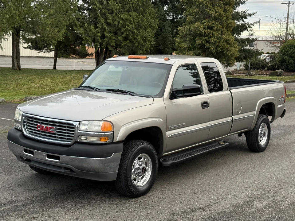 2001 GMC Sierra Heavy Duty 2nd Gen - Image 3 of 31