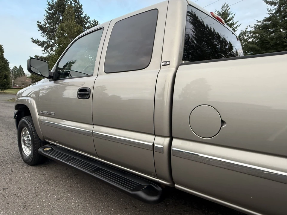 2001 GMC Sierra Heavy Duty 2nd Gen - Image 26 of 31