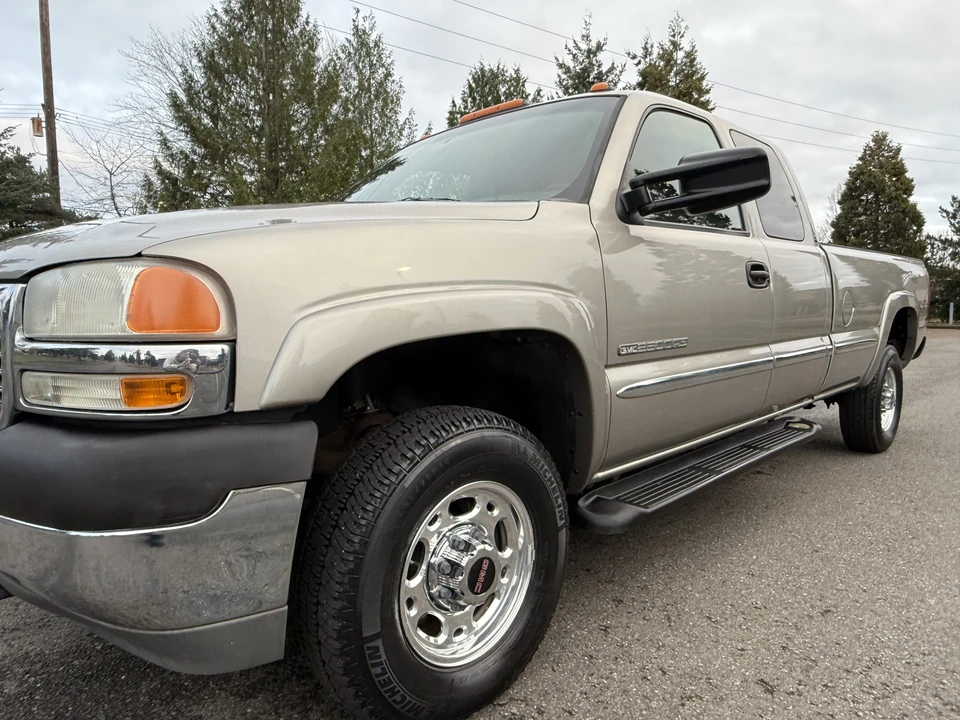 2001 GMC Sierra Heavy Duty 2nd Gen - Image 18 of 31