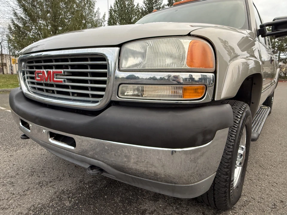 2001 GMC Sierra Heavy Duty 2nd Gen - Image 17 of 31