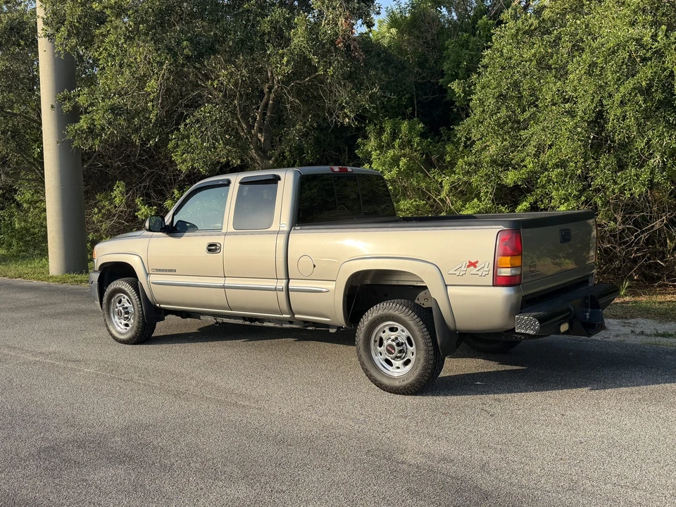 2001 GMC Sierra Heavy Duty 2nd Gen - Image 27 of 31
