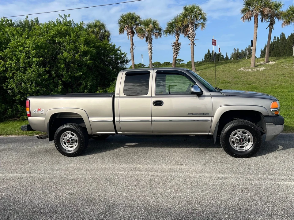 2001 GMC Sierra Heavy Duty 2nd Gen - Image 15 of 31