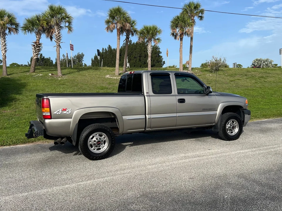 2001 GMC Sierra Heavy Duty 2nd Gen - Image 14 of 31
