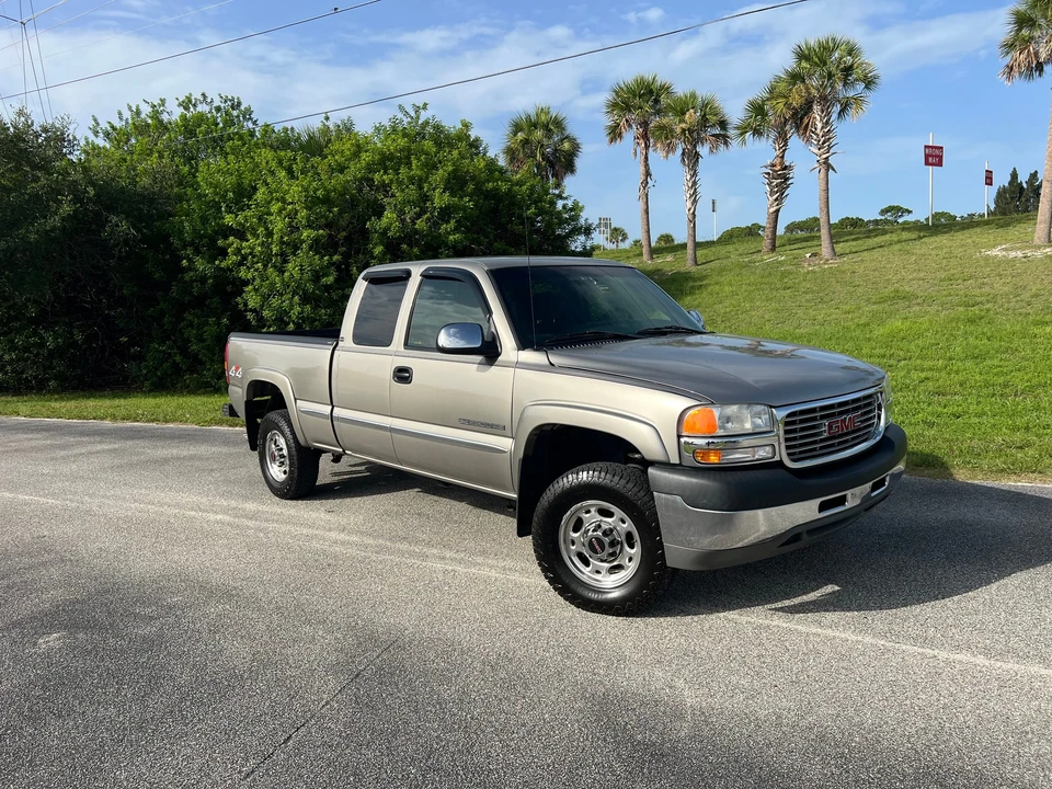 2001 GMC Sierra Heavy Duty 2nd Gen - Image 23 of 31