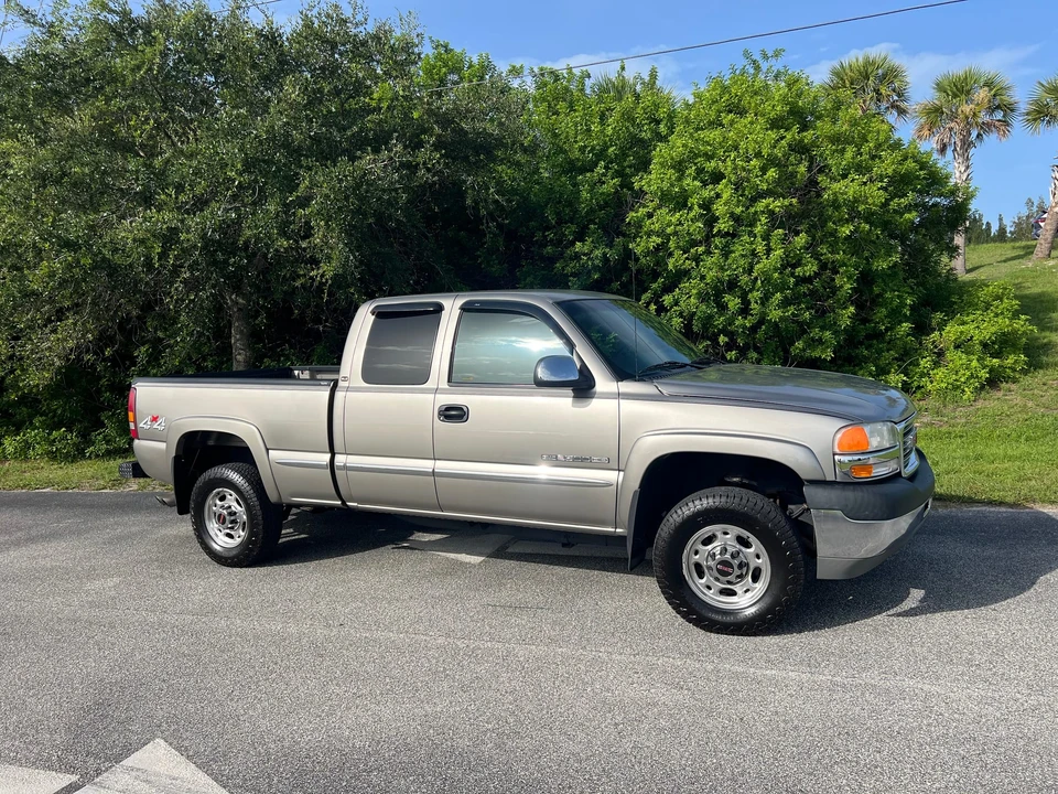 2001 GMC Sierra Heavy Duty 2nd Gen - Image 17 of 31