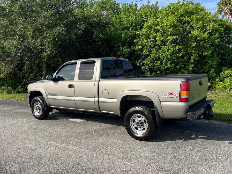2001 GMC Sierra Heavy Duty 2nd Gen - Image 7 of 31