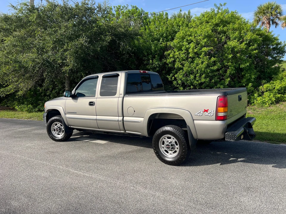 2001 GMC Sierra Heavy Duty 2nd Gen - Image 6 of 31