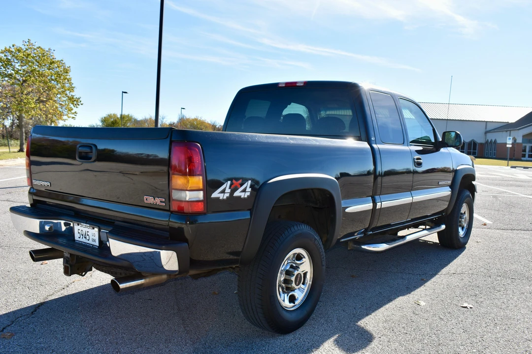 2001 GMC Sierra Heavy Duty 2nd Gen - Image 12 of 31