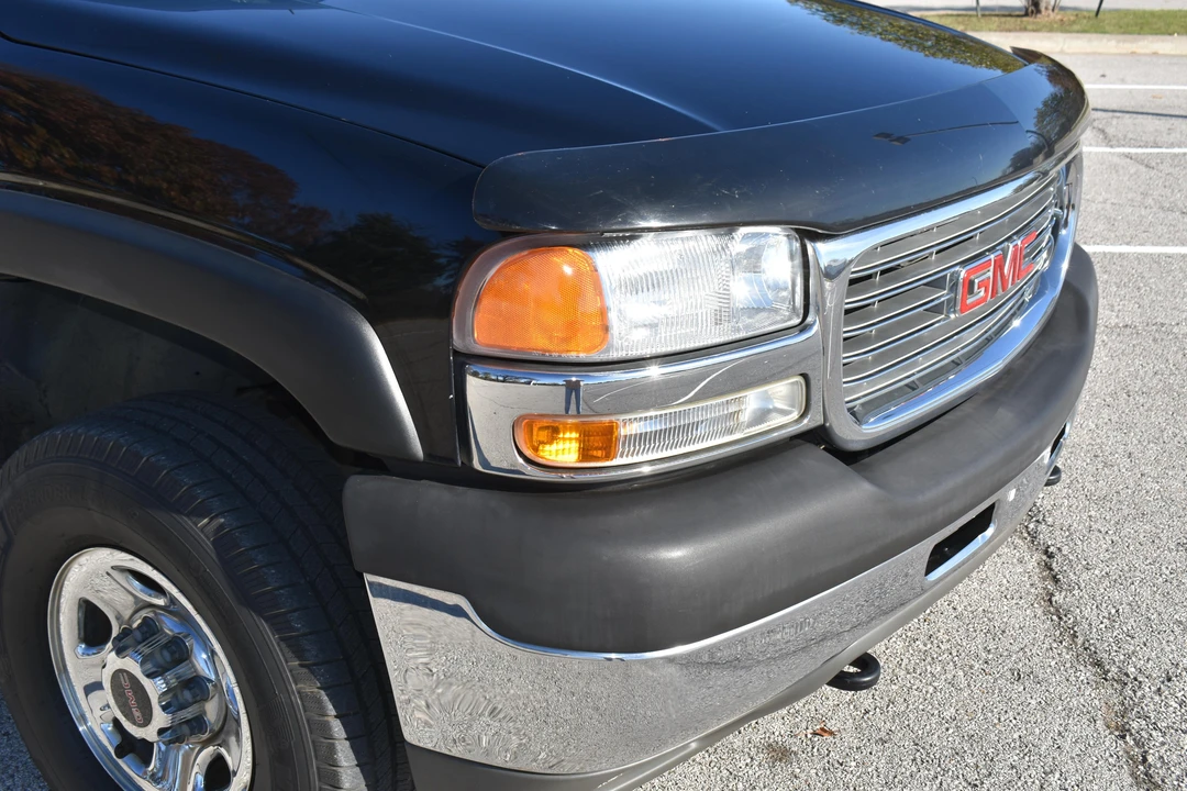 2001 GMC Sierra Heavy Duty 2nd Gen - Image 28 of 31