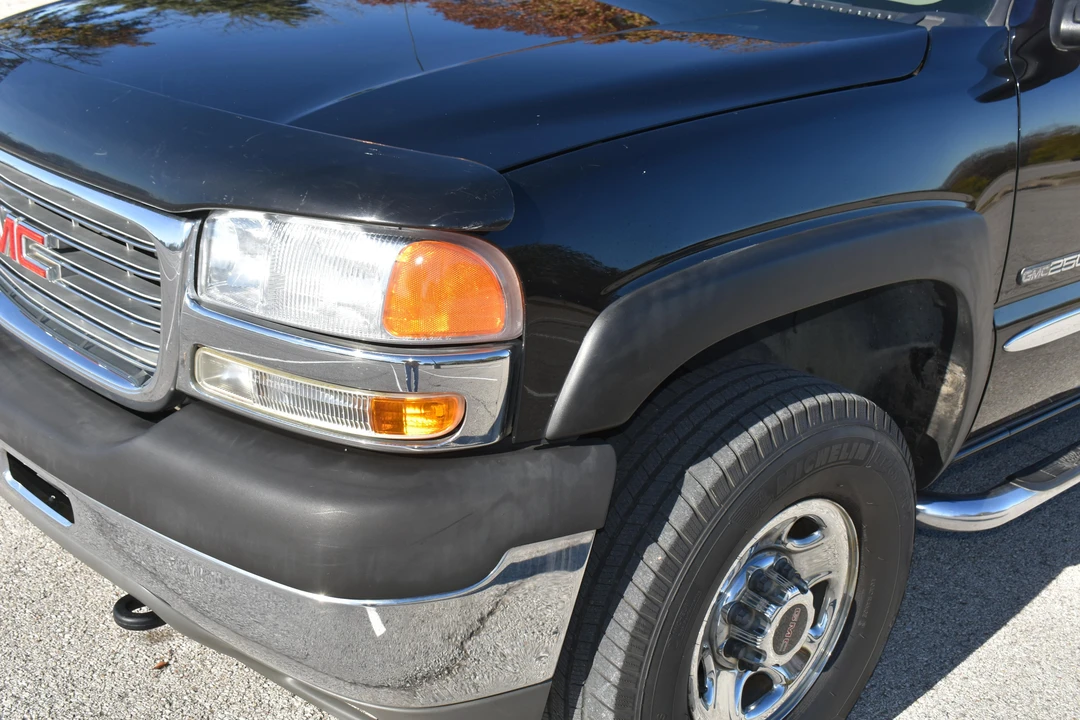 2001 GMC Sierra Heavy Duty 2nd Gen - Image 29 of 31