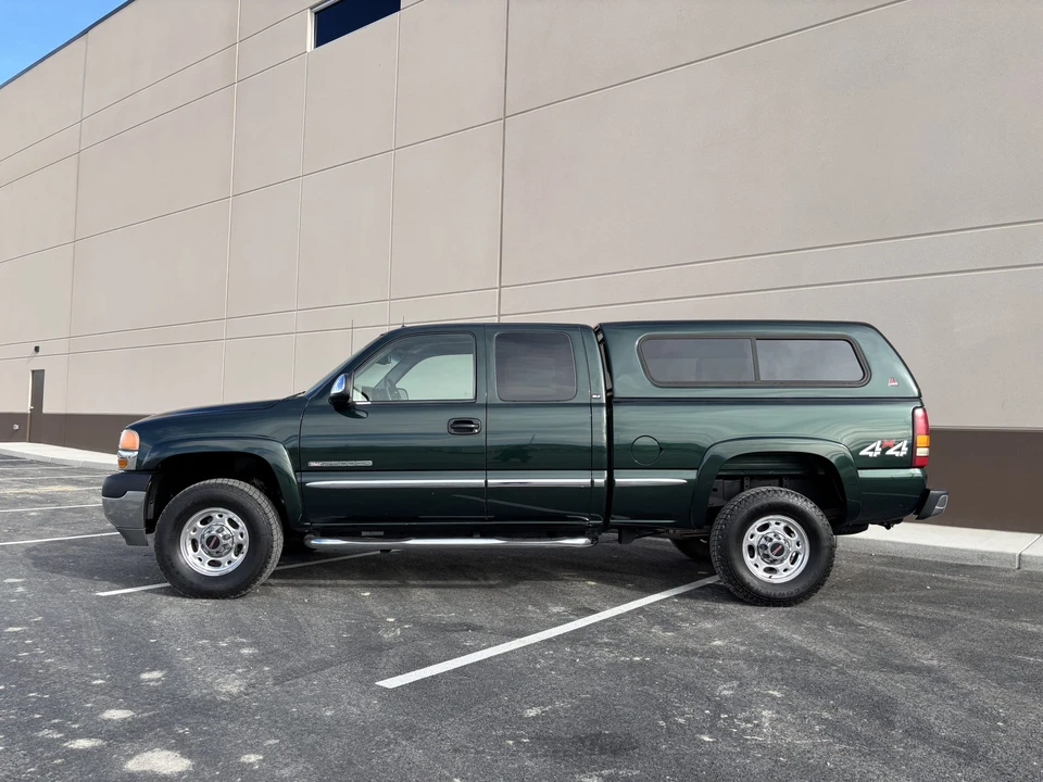 2001 GMC Sierra Heavy Duty 2nd Gen - Image 3 of 31