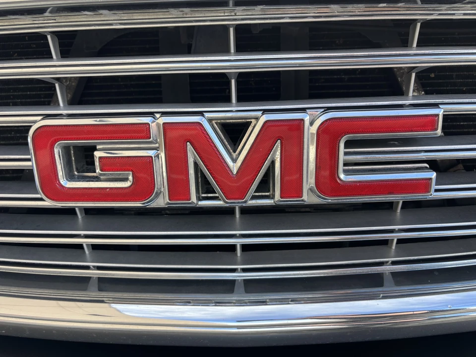 2001 GMC Sierra Heavy Duty 2nd Gen - Image 14 of 31