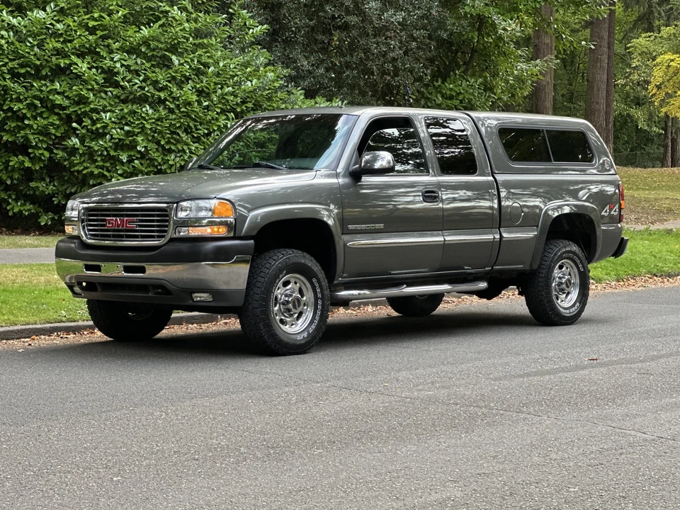 2001 GMC Sierra Heavy Duty 2nd Gen - Image 3 of 31