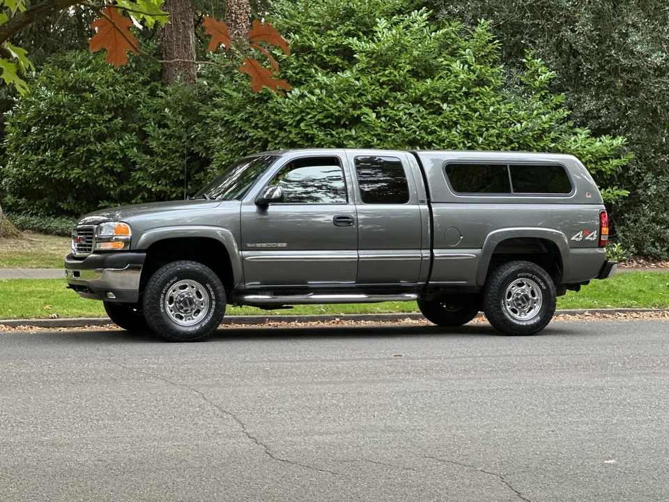 2001 GMC Sierra Heavy Duty 2nd Gen - Image 4 of 31