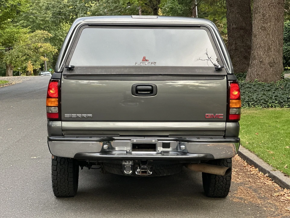 2001 GMC Sierra Heavy Duty 2nd Gen - Image 8 of 31