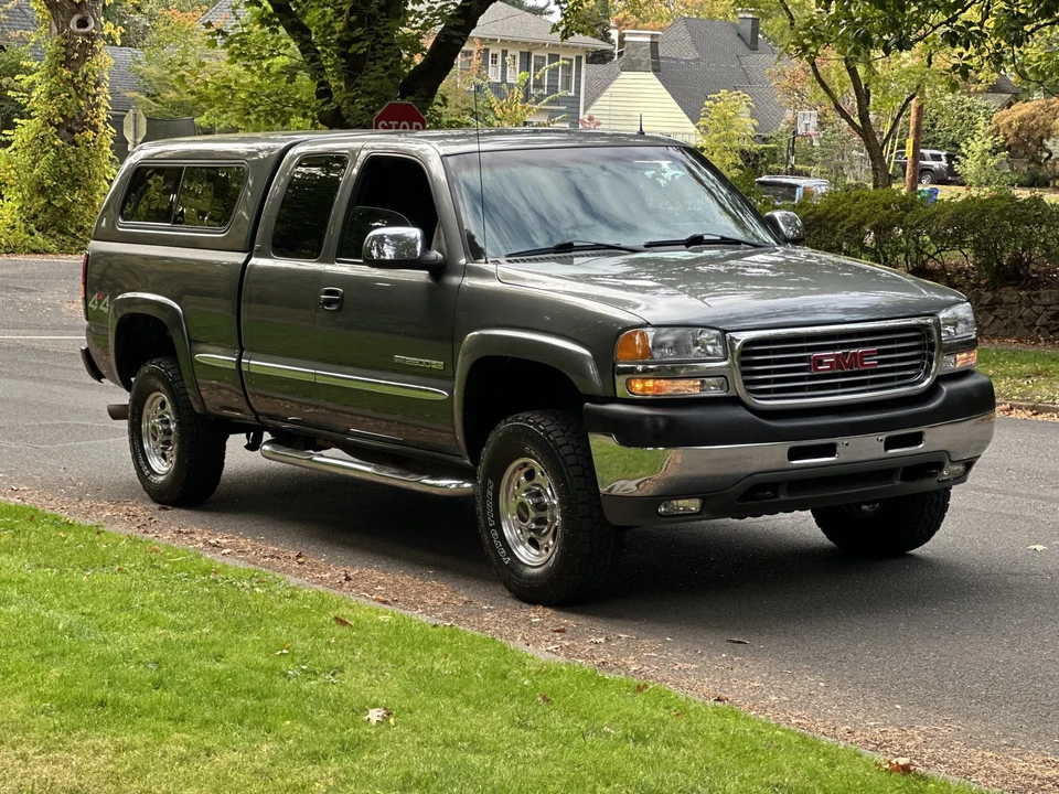 2001 GMC Sierra Heavy Duty 2nd Gen - Image 12 of 31