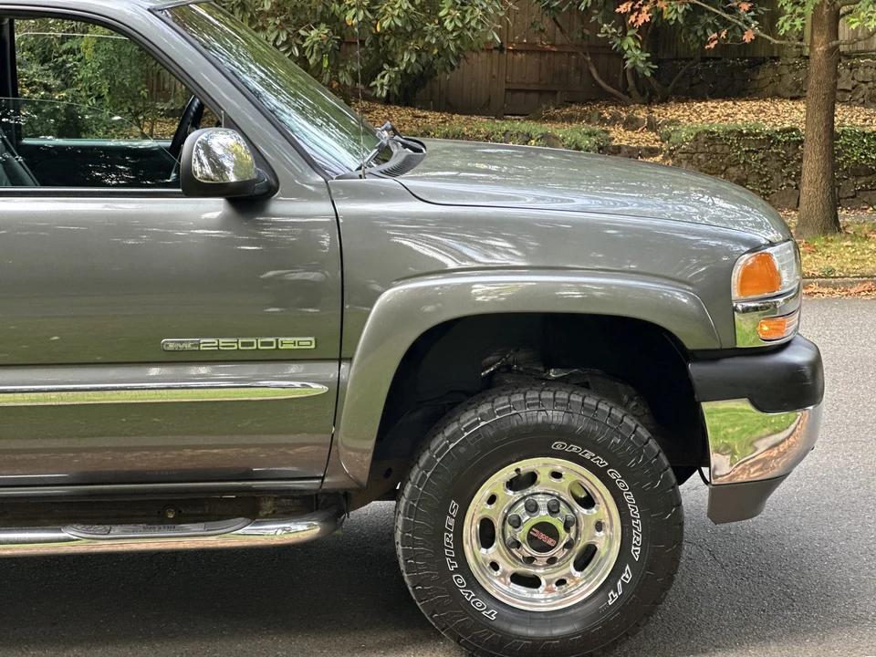 2001 GMC Sierra Heavy Duty 2nd Gen - Image 22 of 31