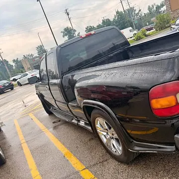 2001 GMC Sierra (Classic) 1500 Extended Cab SL Pickup 4D 6 1/2 ft
