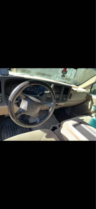 2001 GMC Sierra 1st Gen - Image 3 of 11
