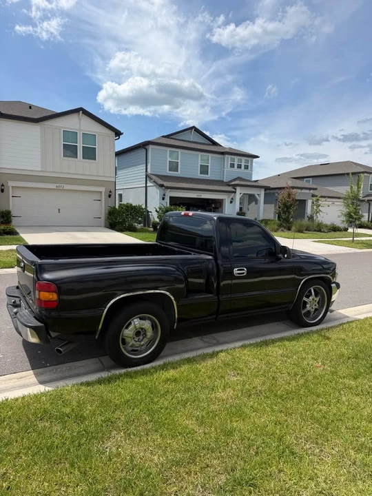 2001 GMC Sierra 2nd Gen - Image 8 of 17