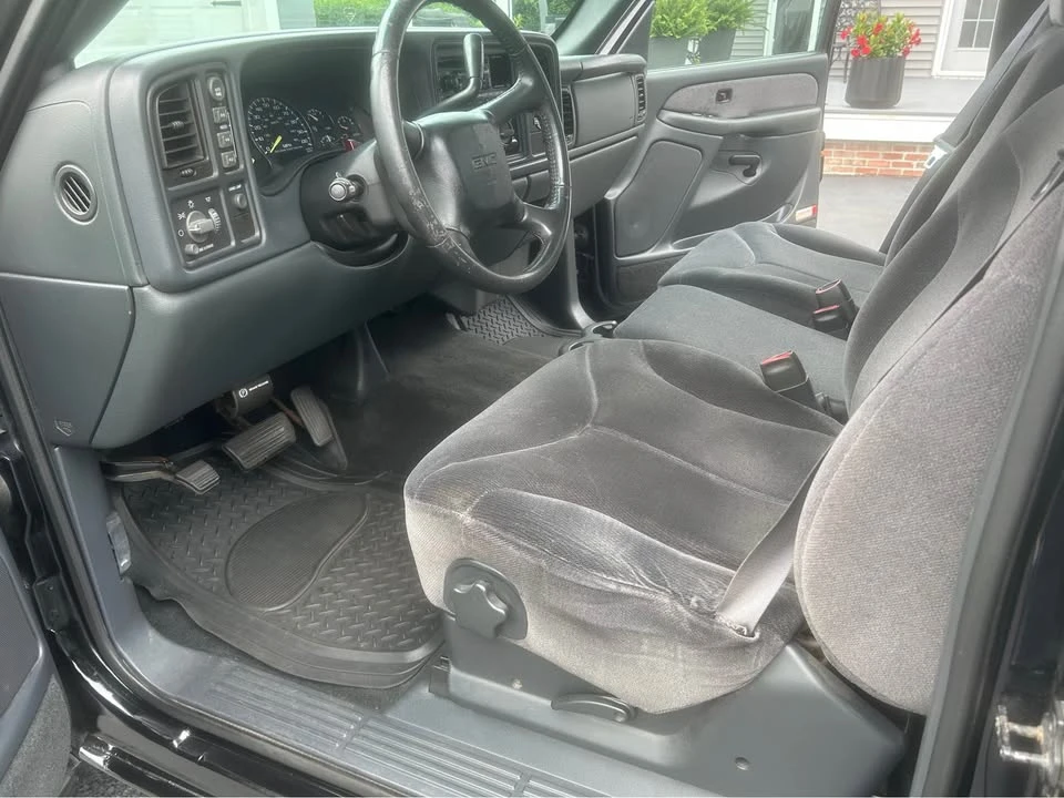 2001 GMC Sierra 2nd Gen - Image 7 of 10