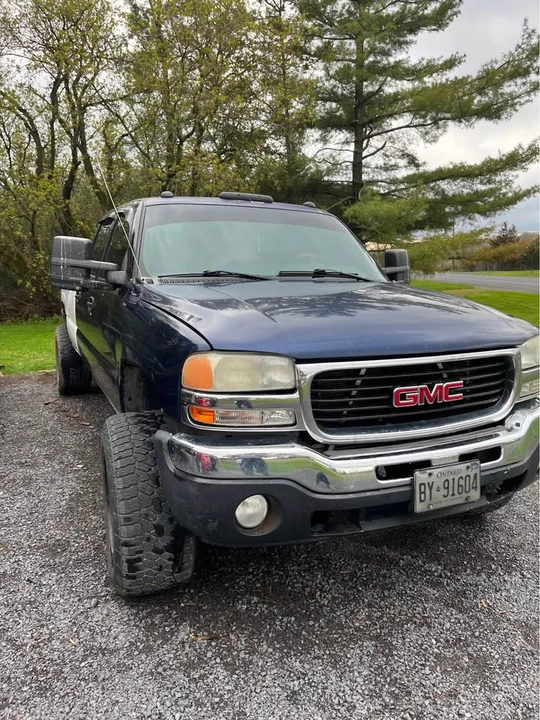 2001 GMC Sierra 1st Gen - Image 4 of 12