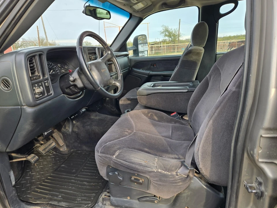 2001 GMC Sierra Heavy Duty 2nd Gen - Image 7 of 9