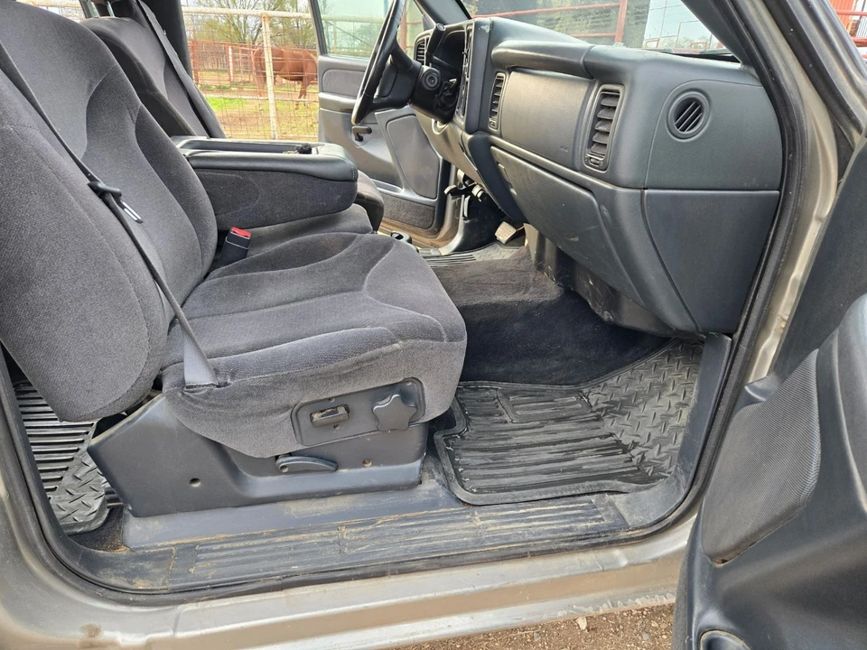 2001 GMC Sierra Heavy Duty 2nd Gen - Image 9 of 9