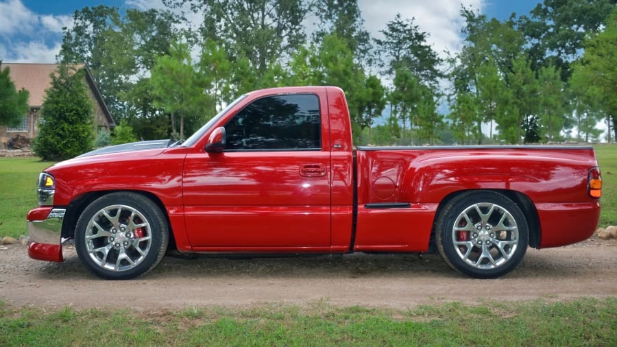 2001 GMC Sierra 2nd Gen - Image 2 of 16