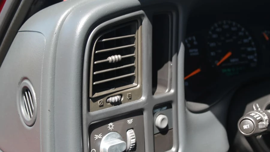 2001 GMC Sierra 2nd Gen - Image 7 of 25