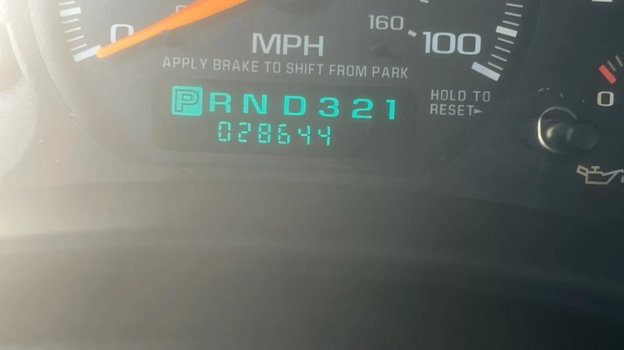 2001 GMC Sierra 2nd Gen - Image 6 of 10