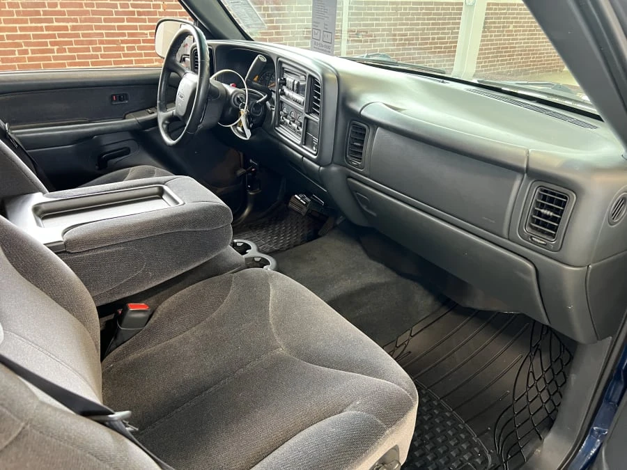 2001 GMC Sierra 2nd Gen - Image 4 of 7