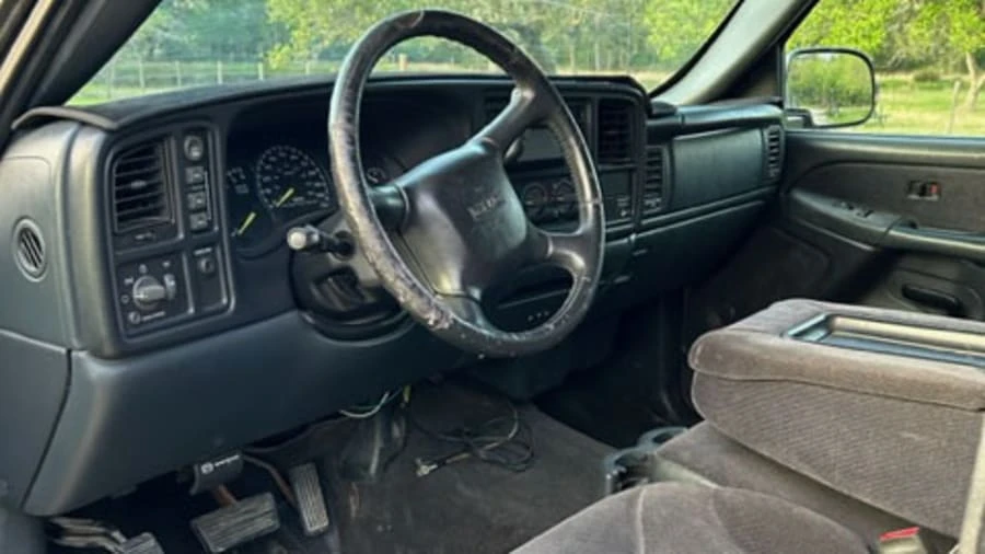 2001 GMC Sierra 2nd Gen - Image 4 of 23