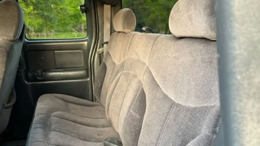2001 GMC Sierra 2nd Gen - Image 6 of 23