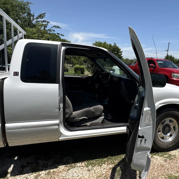 2001 GMC S-15/Sonoma - Image 6 of 7