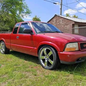 2001 GMC Sonoma Extended Cab Pickup