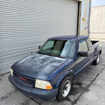 2001 GMC Sonoma SLS Extended Cab