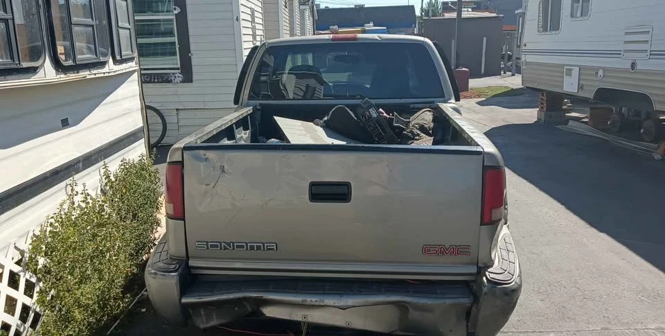2001 GMC S-15/Sonoma - Image 4 of 6