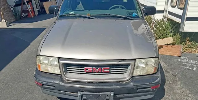 2001 GMC Sonoma Extended Cab SlS