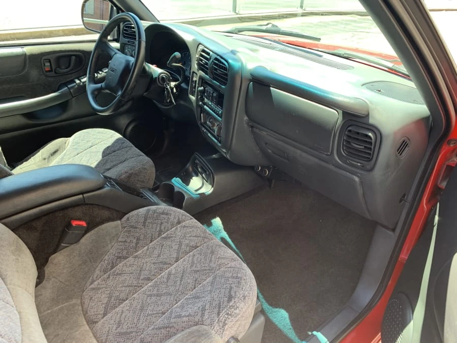 2001 GMC S-15/Sonoma - Image 7 of 9