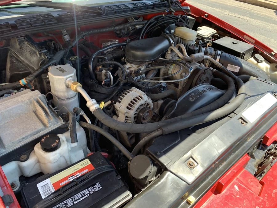 2001 GMC S-15/Sonoma - Image 9 of 9