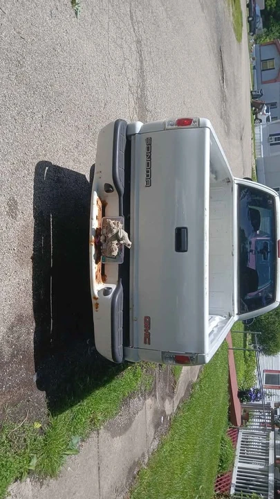 2001 GMC S-15/Sonoma - Image 3 of 5