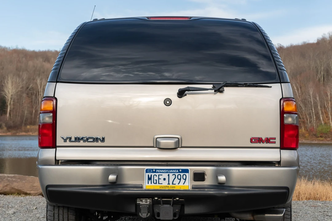 2001 GMC Yukon 2nd Gen - Image 16 of 31