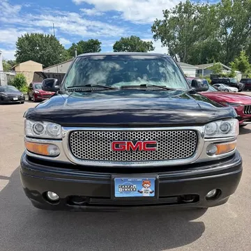 2001 GMC Yukon Denali Sport Utility 4D