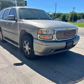 2001 GMC Yukon Denali Sport Utility 4D