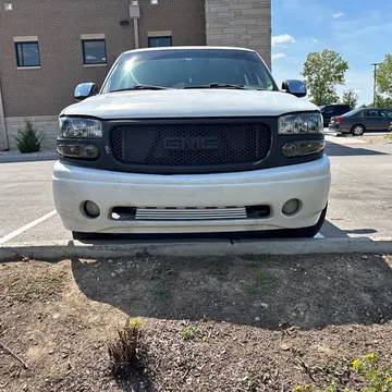 2001 GMC Yukon Denali Sport Utility 4D